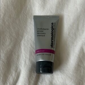 FREE W/ NEXT PURCHASE*NWT Dermalogica Multivitamin Power Recovery Masque .5fl oz